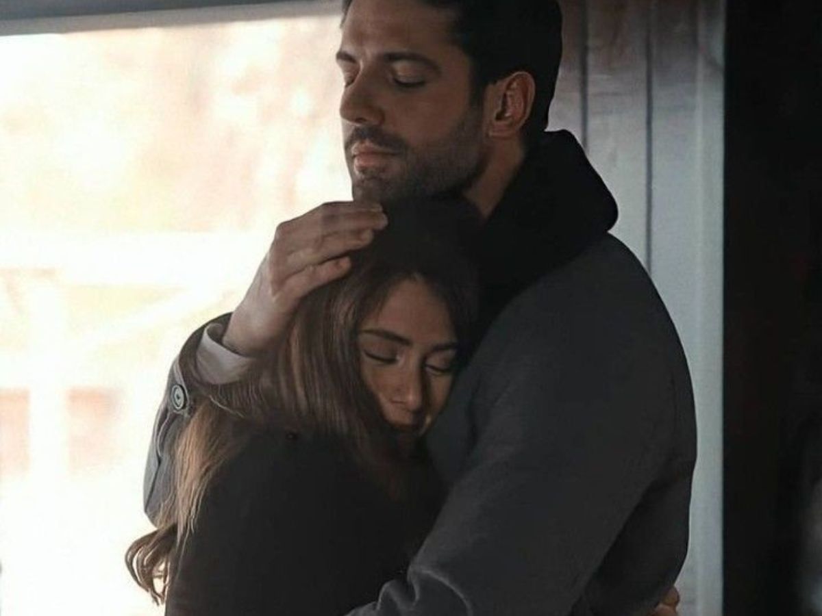 खुद से बड़ी उम्र के लड़को को डेट करना हो सकता हैं आपके लिए भी फायदेमंद - Photo Gallery