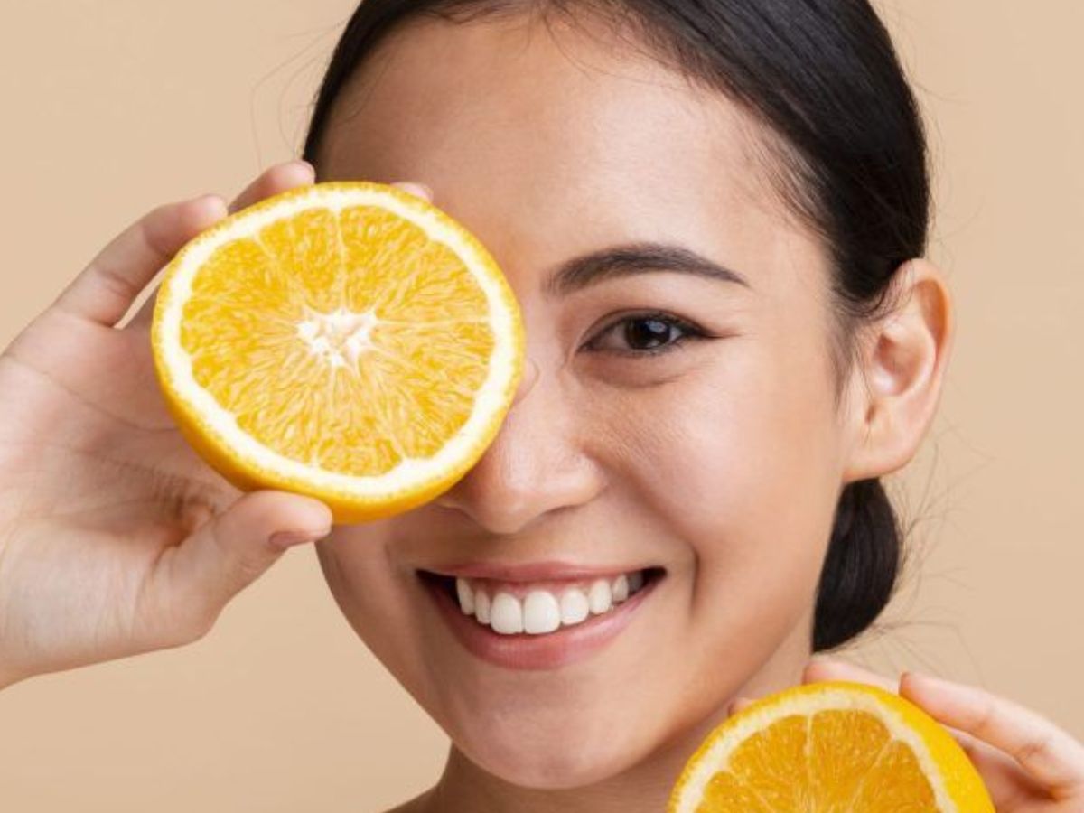Fruits For Glowing Skin: पपीते से लेकर अनार तक आपकी स्किन को बना सकते हैं सुन्दर और चमकदार - Photo Gallery