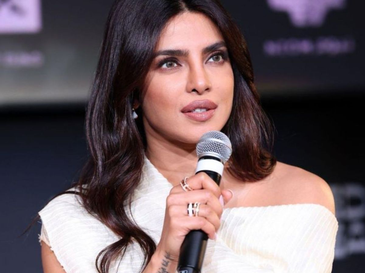 Celebrity Luxury Watch Collection: इन सेलेब्स की कीमती घड़ियों का कलेक्शन देखकर आपको भी समझ आएगा लग्जरी का मतलब - Photo Gallery