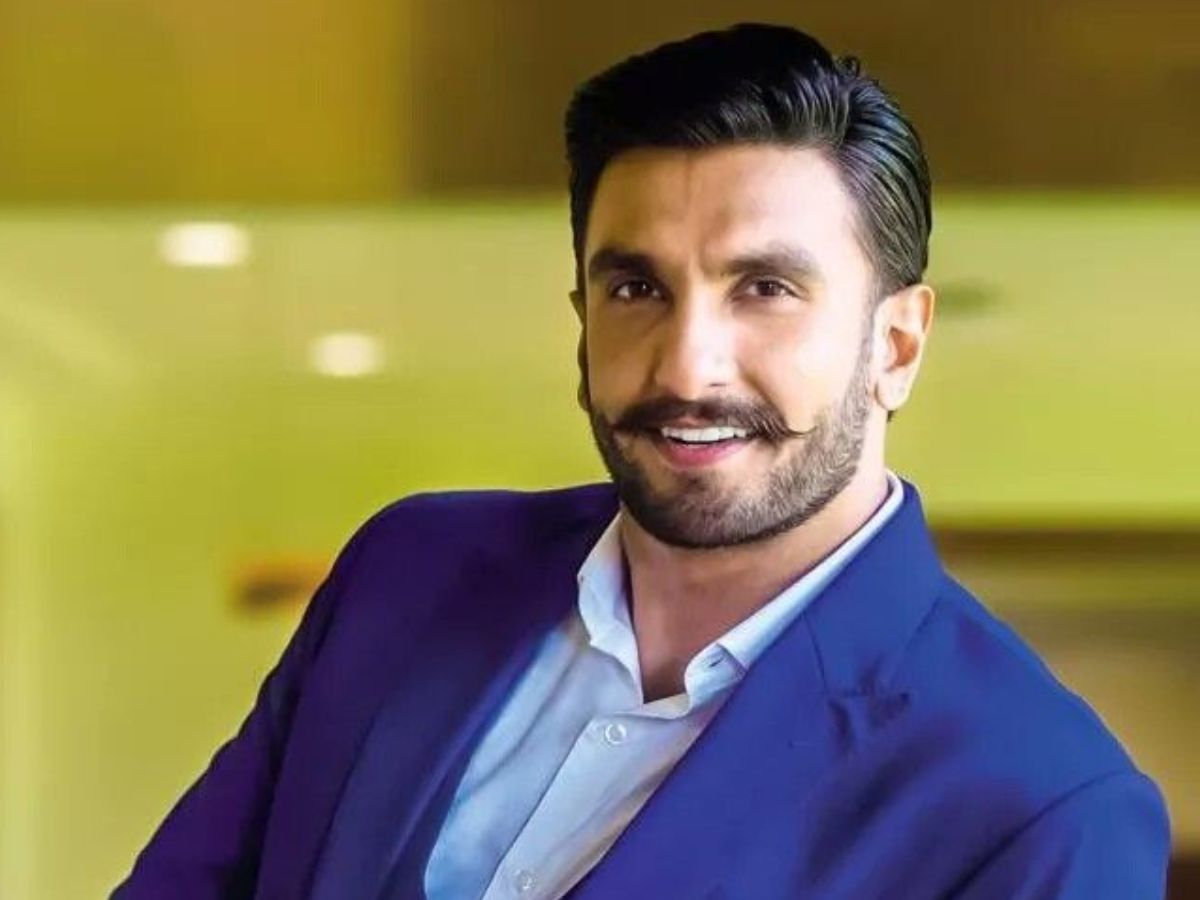 Celebrity Luxury Watch Collection: इन सेलेब्स की कीमती घड़ियों का कलेक्शन देखकर आपको भी समझ आएगा लग्जरी का मतलब - Photo Gallery