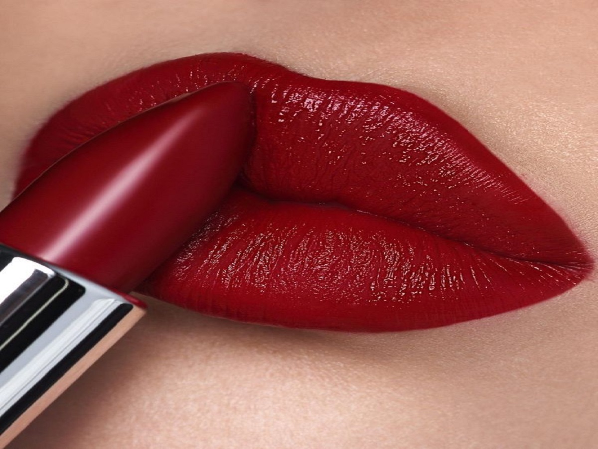 इंडियन स्कीन टोन के लिए ये Best Lipstick Shades हो सकते है अच्छे, लगाते ही मिलेगा बोल्ड और सेक्सी लुक - Photo Gallery