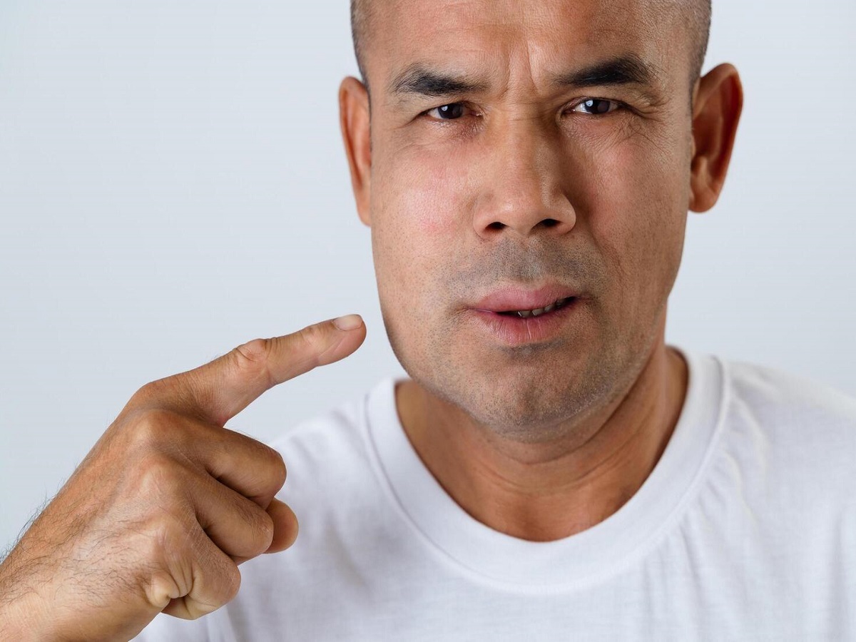 Morning Puffiness And Kidney Health: चेहरे पर सुबह की सूजन को हल्के में न लें, ये हो सकते हैं किडनी से संबधित लक्षण - Photo Gallery