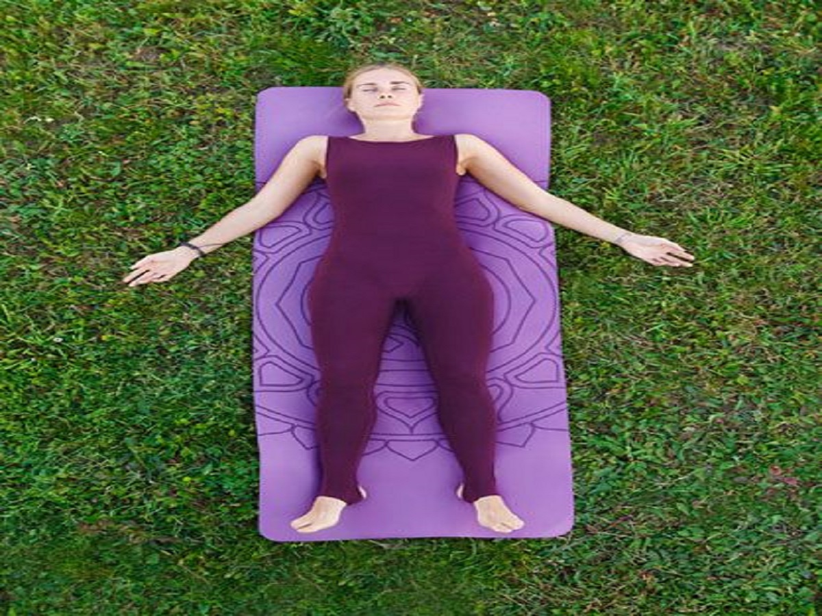 अपनाएं योग के ये 7 आसान स्टेप्स -जिंदगी भर रहें फिट और बीमारियों से दूर - Photo Gallery