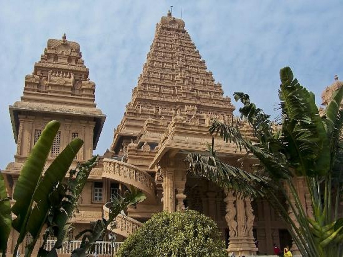 Shiv Temples In Delhi: रुद्राभिषेक की अद्भुत अनुभूति के लिए जरूर जाएं दिल्ली के इन पावन शिव मंदिरों में - Photo Gallery