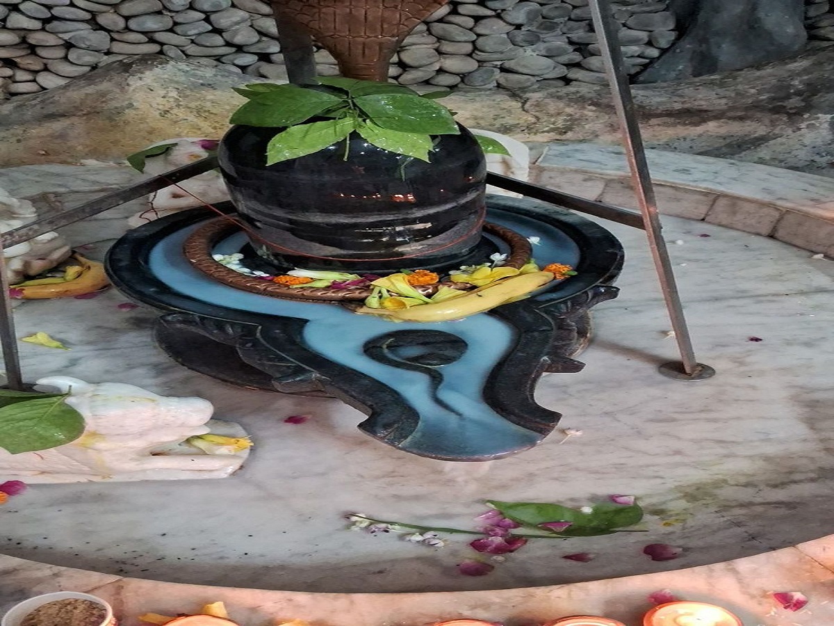 Kanwar Yatra 2025: अगर कांवड़ यात्रा पर नहीं जा सके हैं तो निराश न हों, घर बैठे ऐसे पाएं भोलेनाथ की कृपा और इस यात्रा का फल - Photo Gallery