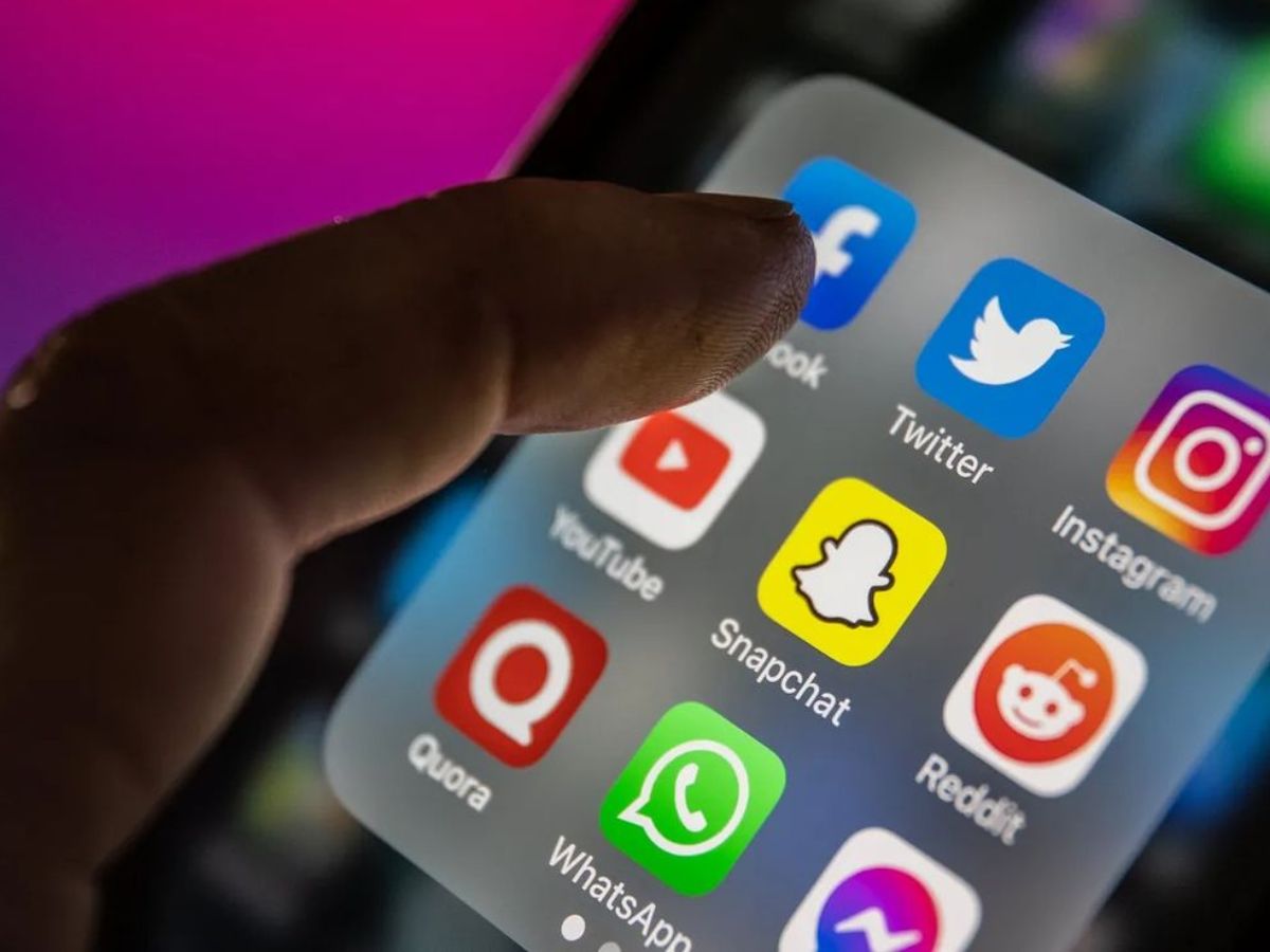 कहाँ होते हैं सबसे ज्यादा एक्स्ट्रा मैरिटल अफेयर? जाने इसके पीछे की वजह - Photo Gallery