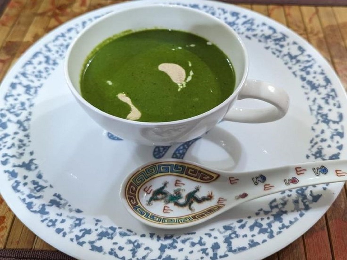 7 Soups For Rainy Days: बरसात के मौसम में बनाएं ये सूप जो ठंडी शामों में दिल को देंगे राहत - Photo Gallery