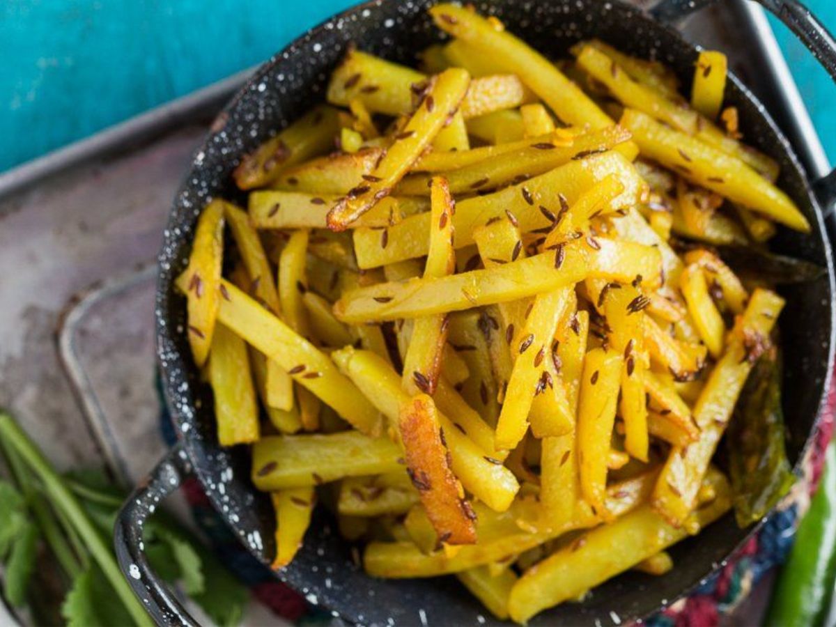 जानें कौन-सी सब्जियाँ घी के साथ खाने से मिलती है ज़बरदस्त ताकत और पोषण - Photo Gallery