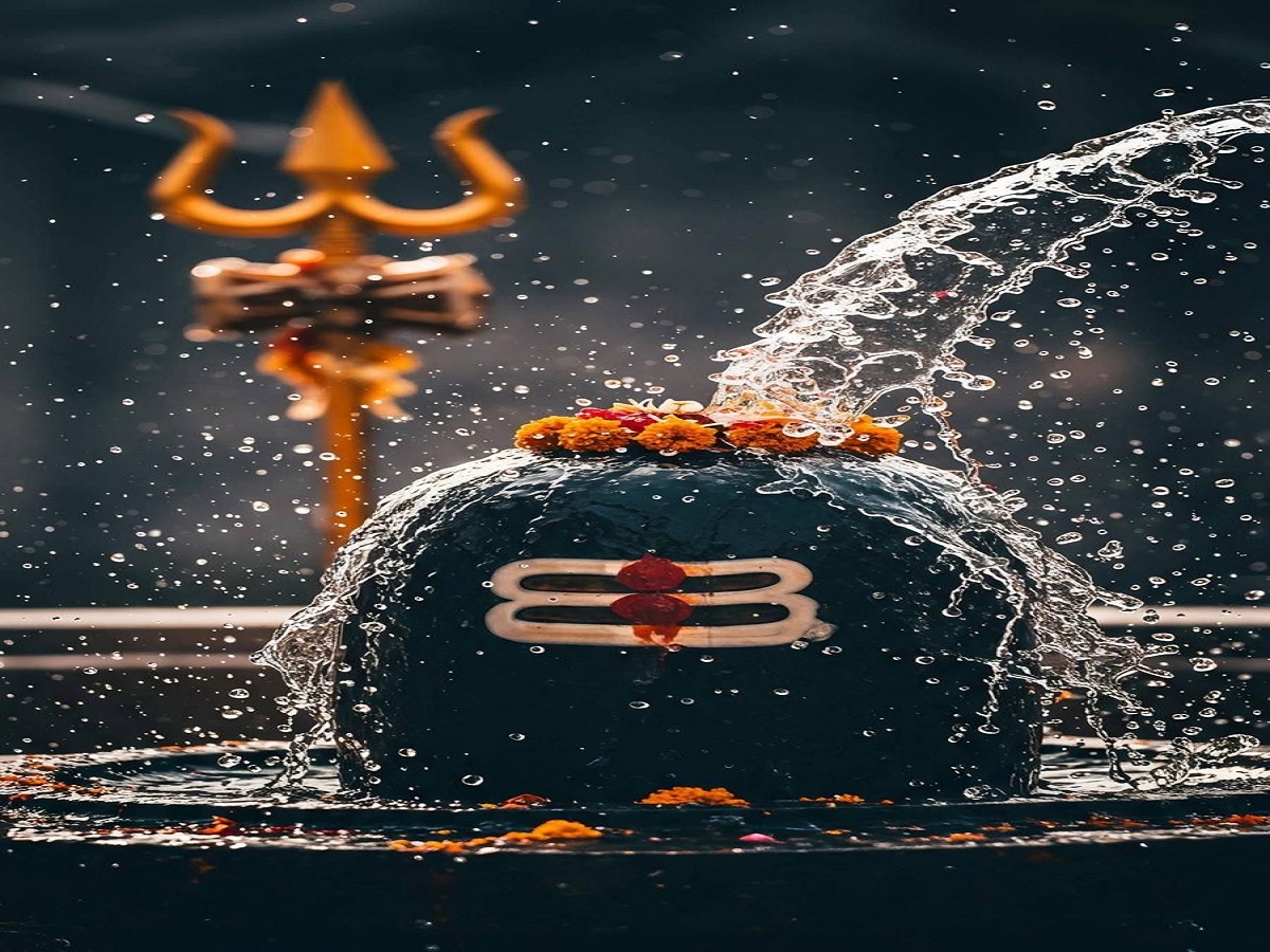 Sawan Shivratri 2025: 23 जुलाई को है शिव को प्रिय सावन की शिवरात्रि, जानें रुद्राभिषेक, मुहूर्त और पूजा का सही समय - Photo Gallery