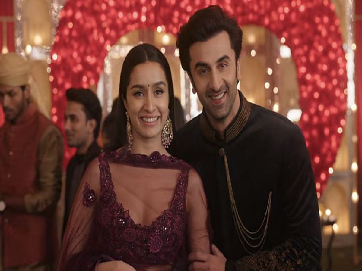 Shraddha Kapoor Hits: स्त्री से लेकर आशिकी 2 तक देखे श्रद्धा कपूर की ये कुछ बेस्ट फिल्में - Photo Gallery