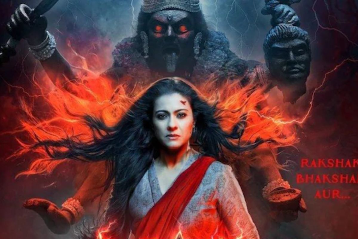 क्या kajol अपनी फ़िल्म माँ में भी साइड एक्टर के रूप में आई नज़र ? - Photo Gallery