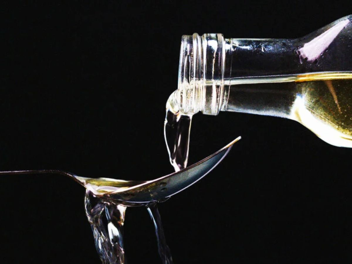 Monsoon के लिए ये है कुछ hacks जो रखेंगे आपके Hair और Skin, को healthy एंड glowy। - Photo Gallery