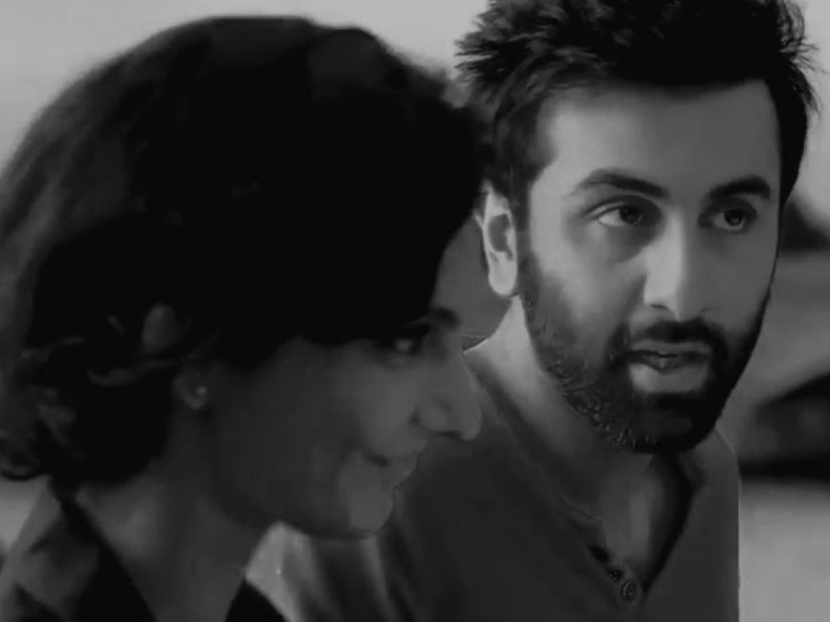 YJHD: 12 साल पुरानी फिल्म के dialogues कर रहे है, आज भी सबके दिलो पर राज। - Photo Gallery