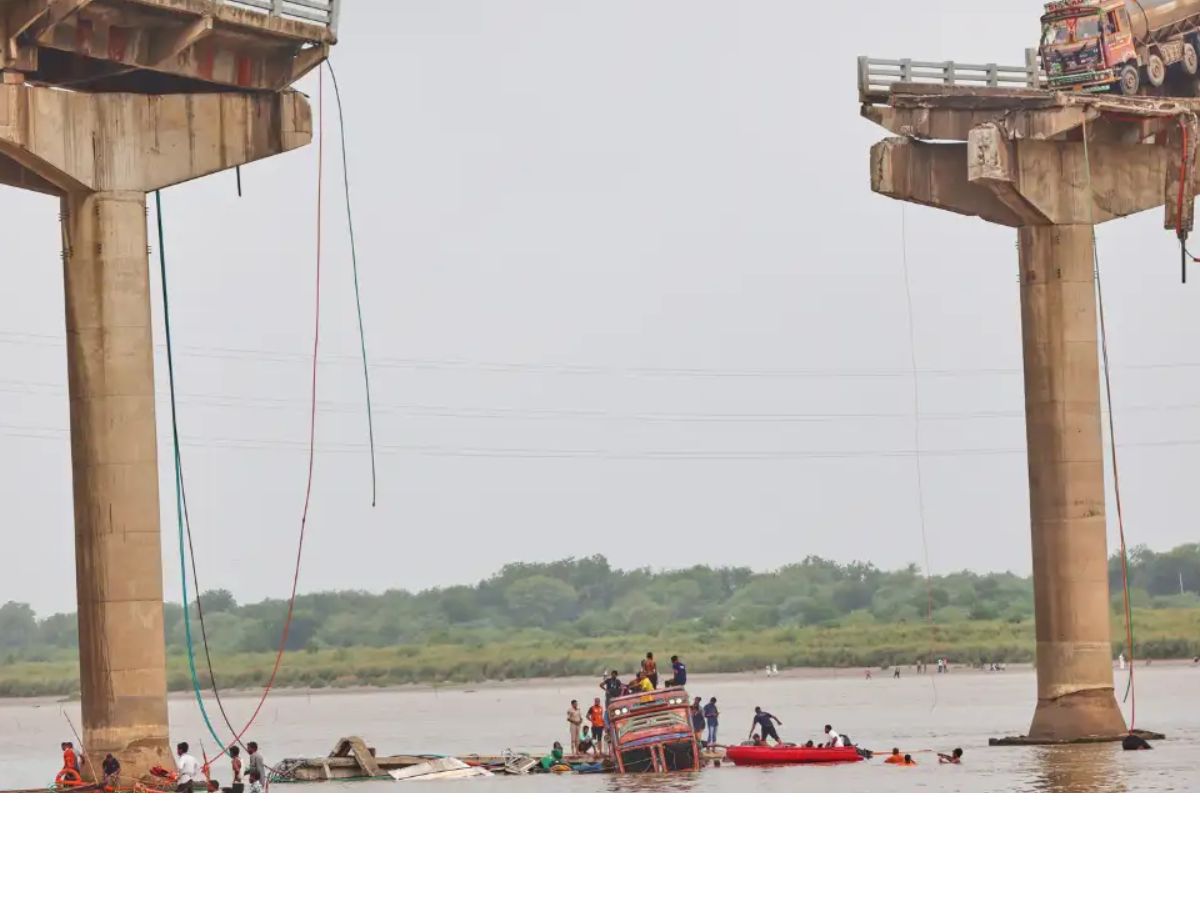 Gujarat, में पिछले 4 साल से टूट रहे पुल।क्या Gujarat को है बदलाव की ज़रूरत ? - Photo Gallery