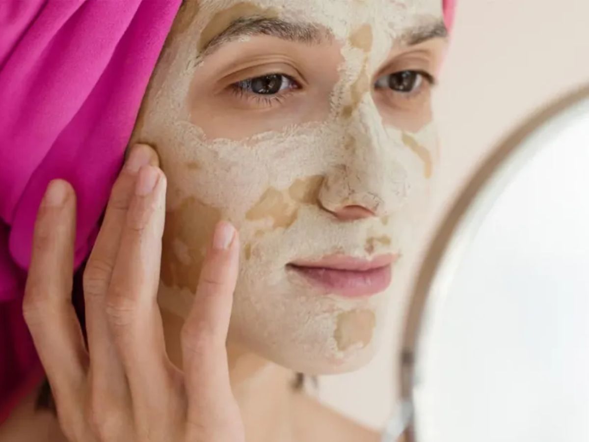 Monsoon के लिए ये है कुछ hacks जो रखेंगे आपके Hair और Skin, को healthy एंड glowy। - Photo Gallery