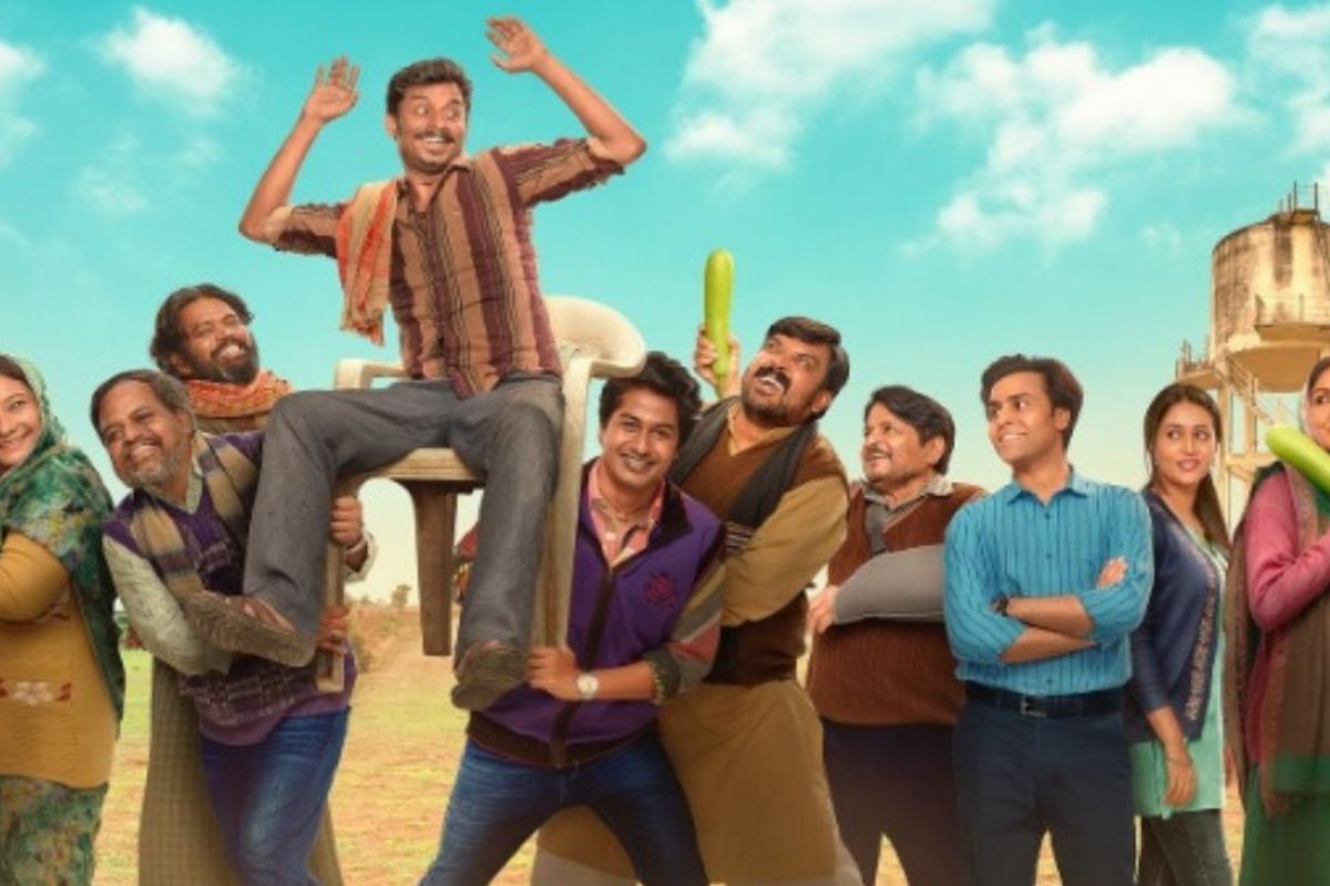 सस्पेंस है तगड़ा इमोशन है सॉलिड: लौट आया है फ़रसे Panchayat का नया सीज़न - Photo Gallery