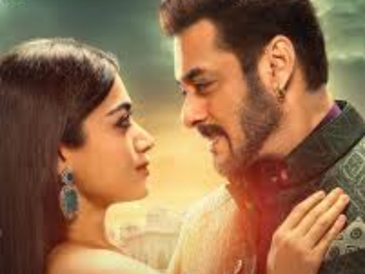 Bollywood कि कुछ ऐसी मूवीज़ जिनमें देखने को मिला एक्टर्स के बीच Age Gap Romance - Photo Gallery