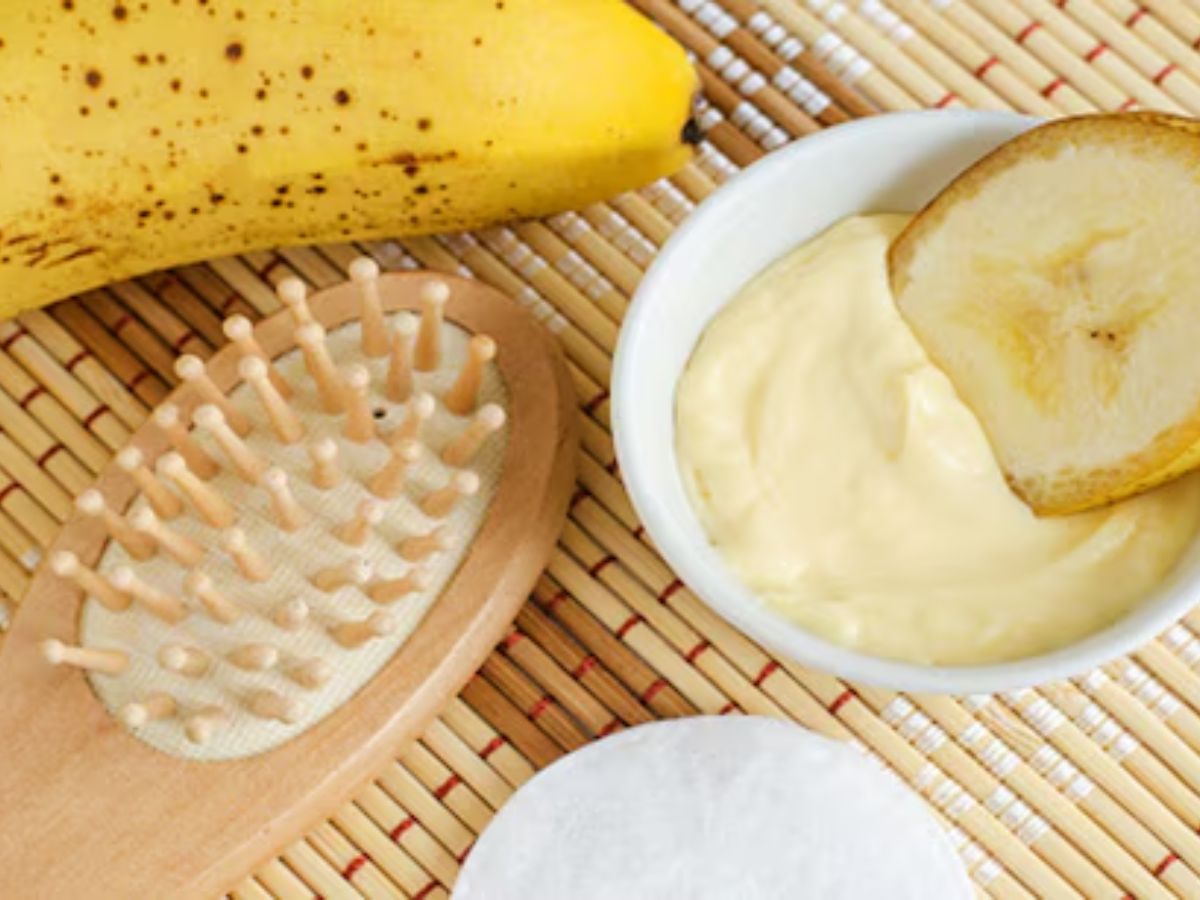 Monsoon 2025: ट्राय करे ये hair mask जो रखें आपको बालों को फ्रिज फ्री। - Photo Gallery