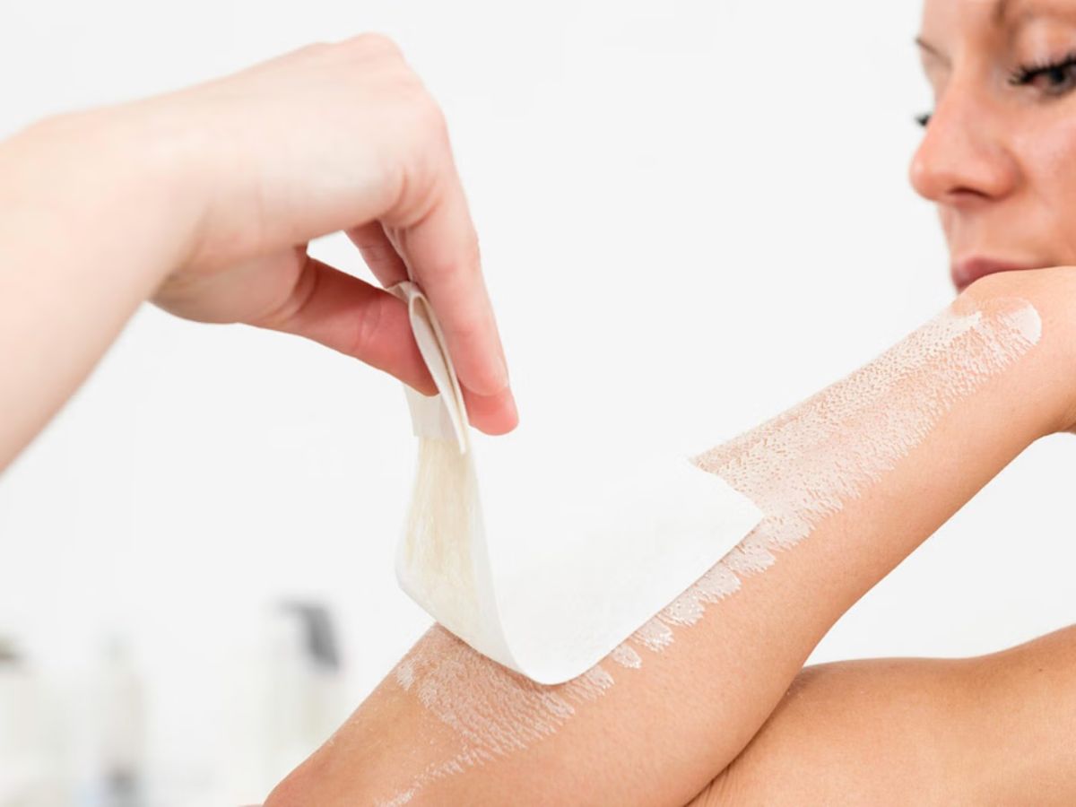 Beauty Hacks: Waxing से हुए परेशान ? ट्राय करे कुछ ऐसे hacks जो बचाए आपका प्रयास। - Photo Gallery