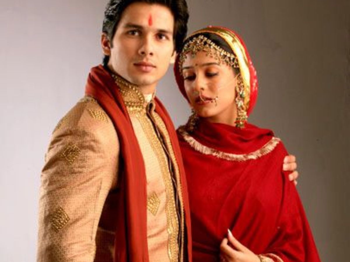 विवाह से लेकर कबीर सिंह तक, शाहिद कपूर की वो फिल्में जिसमे दिखाई उन्होंने दमदार ऐक्टिंग - Photo Gallery