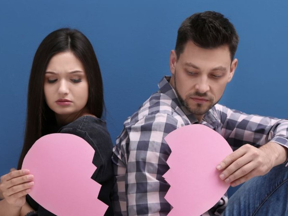 कहाँ होते हैं सबसे ज्यादा एक्स्ट्रा मैरिटल अफेयर? जाने इसके पीछे की वजह - Photo Gallery