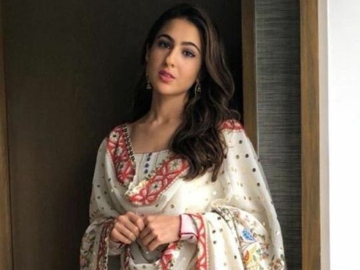Sara Ali Khan looks like a beauty angel in a white suit - Photo Gallery