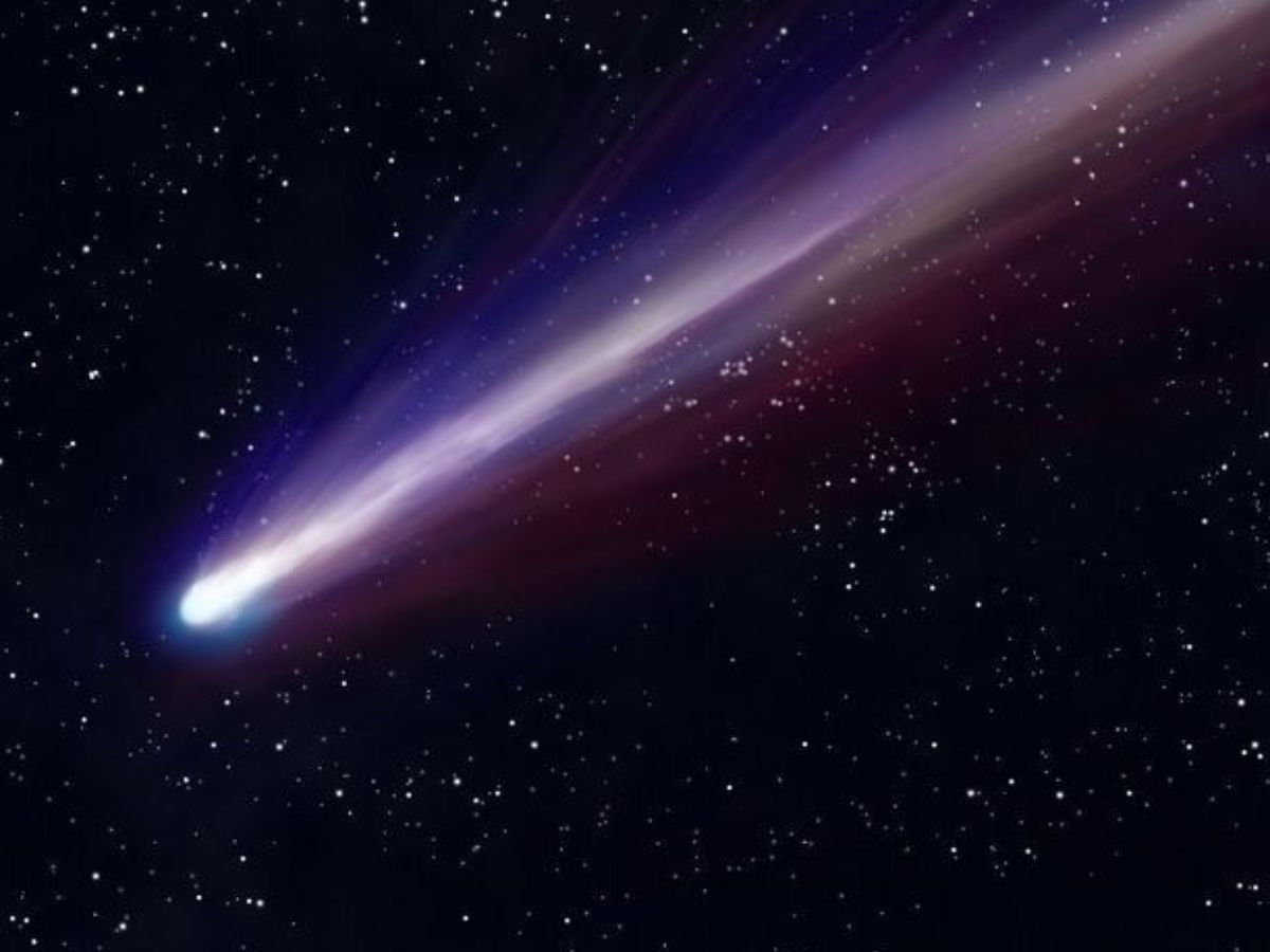 What are comets? - Photo Gallery