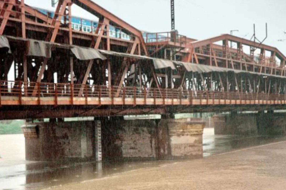 ये 150 साल पुराना “नानी का पुल” बना दिल्ली की आन, बान और शान - Photo Gallery