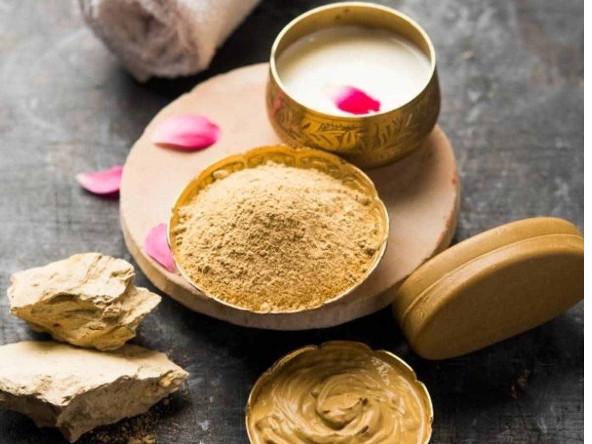 Coffee and Multani Mitti face pack that removes dust from your face - Photo Gallery