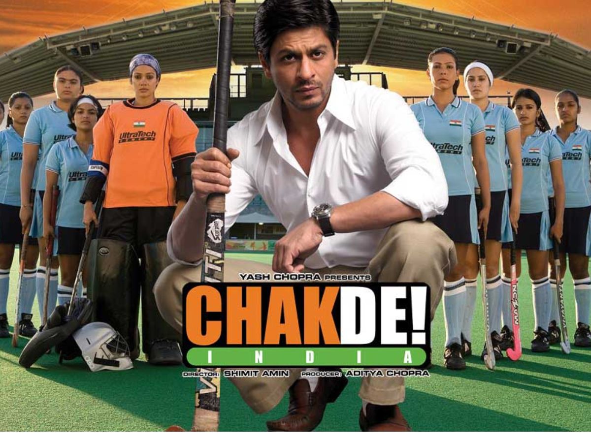 Shah rukh khan की कुछ ऐसे देश भक्ति से जुड़ी फिल्में जो बना देंगी आपको भी एक सच्चा देश भक्त, जिस में शामिल है Jawan भी। - Photo Gallery