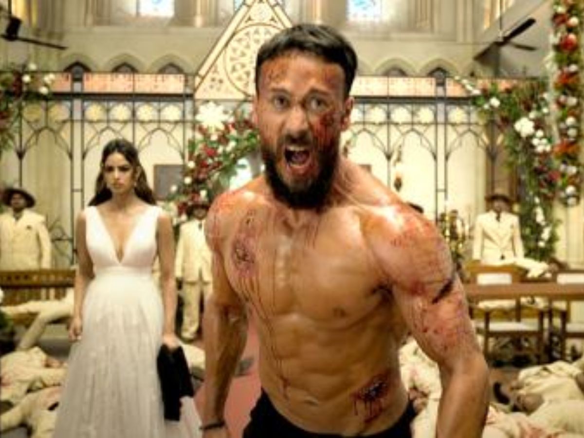 Tiger Shroff's amazing fight scene - Photo Gallery