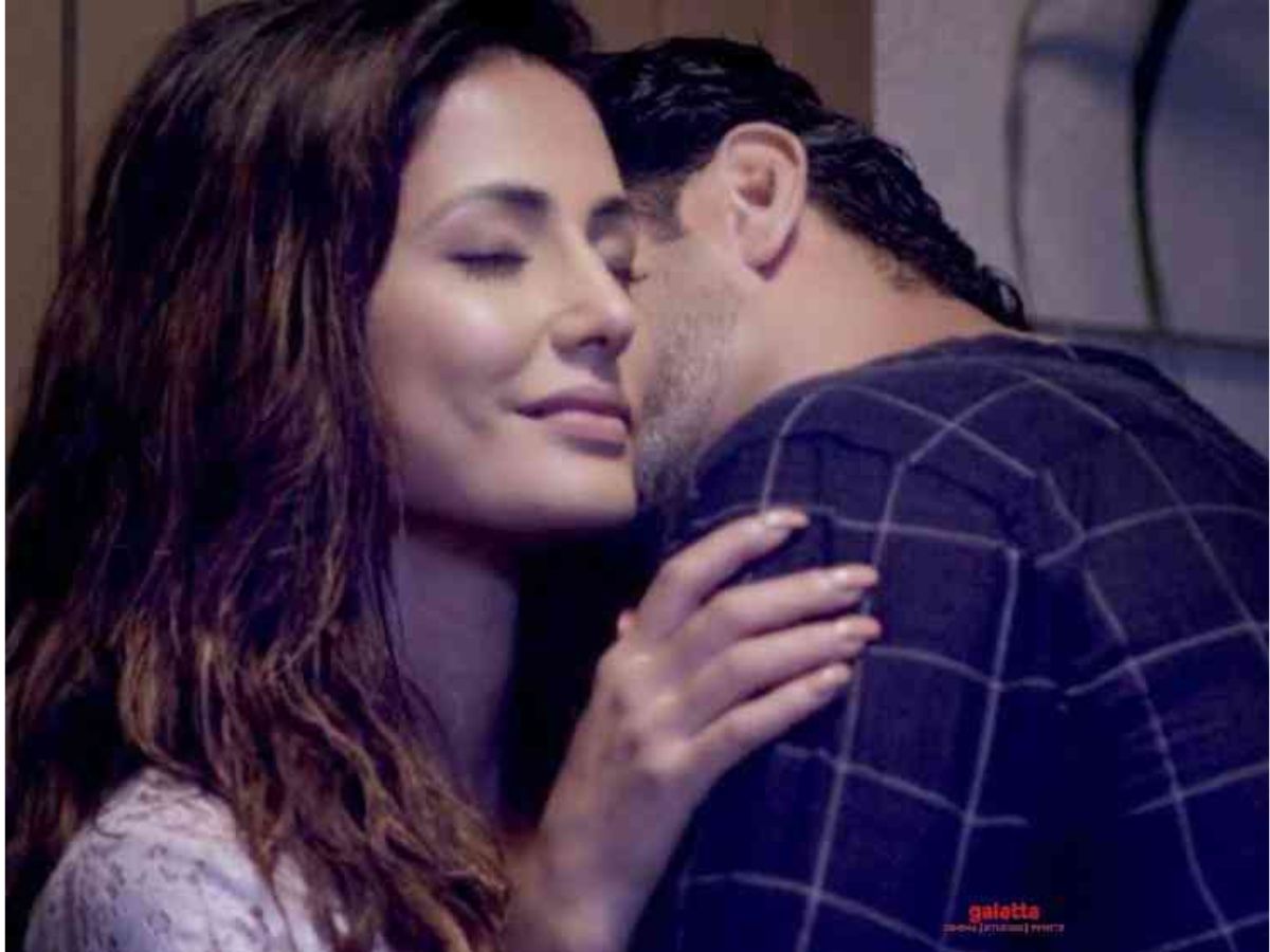 शर्म-हया की सीमाए लांग कर टीवी की इन संस्कारी एक्ट्रेसेस ने दिए थे बोल्ड सीन्स, देख लोगों के उड़े थे होश और फटी रह गई थी आखें - Photo Gallery