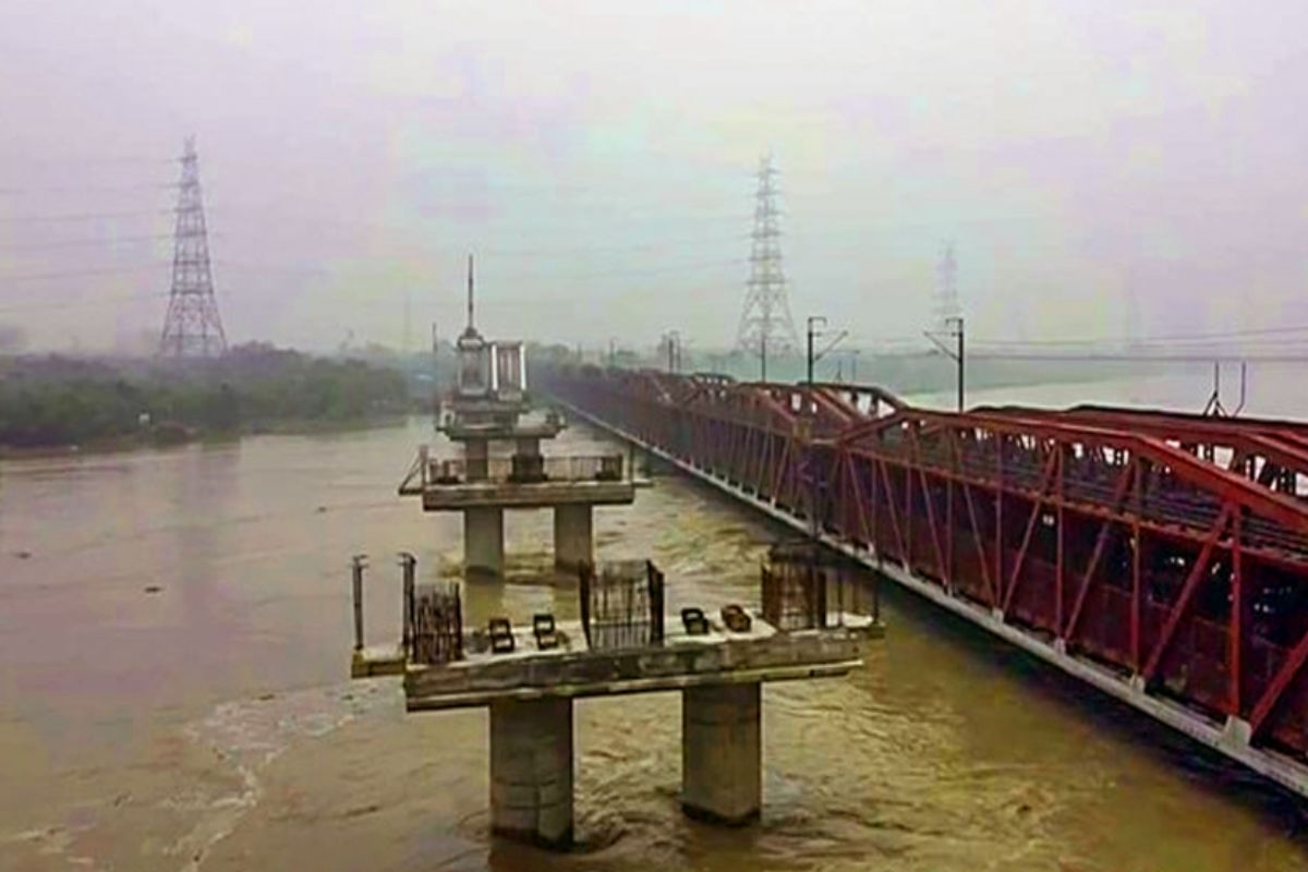 ये 150 साल पुराना “नानी का पुल” बना दिल्ली की आन, बान और शान - Photo Gallery