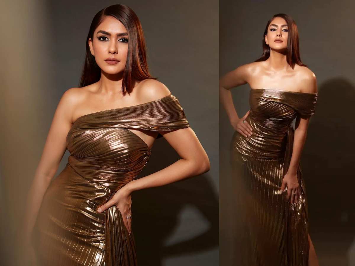 Mrunal Thakur ने ब्लैक एंड वाइट लुक में ढाया कहर, देख फैनस हुए दीवाने - Photo Gallery