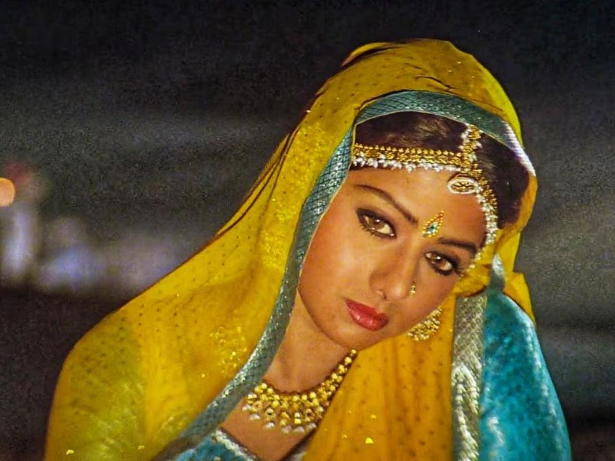 Sridevi movies: हवा हवाई से लेके मोम तक, हर किरदार में जान डाल देने वाली श्रीदेवी की  कुछ सुनहरी फिल्में - Photo Gallery