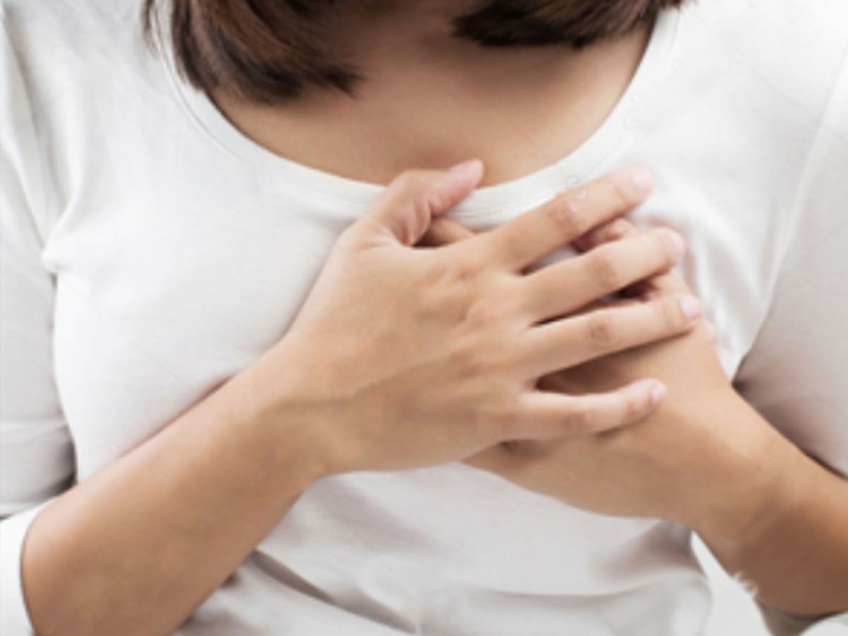 आपको भी हो सकता है Breast Cancer का खतरा, अगर आप भी रात में ब्रा पहन कर सोती है, जानिए क्यों और कैसे ? - Photo Gallery