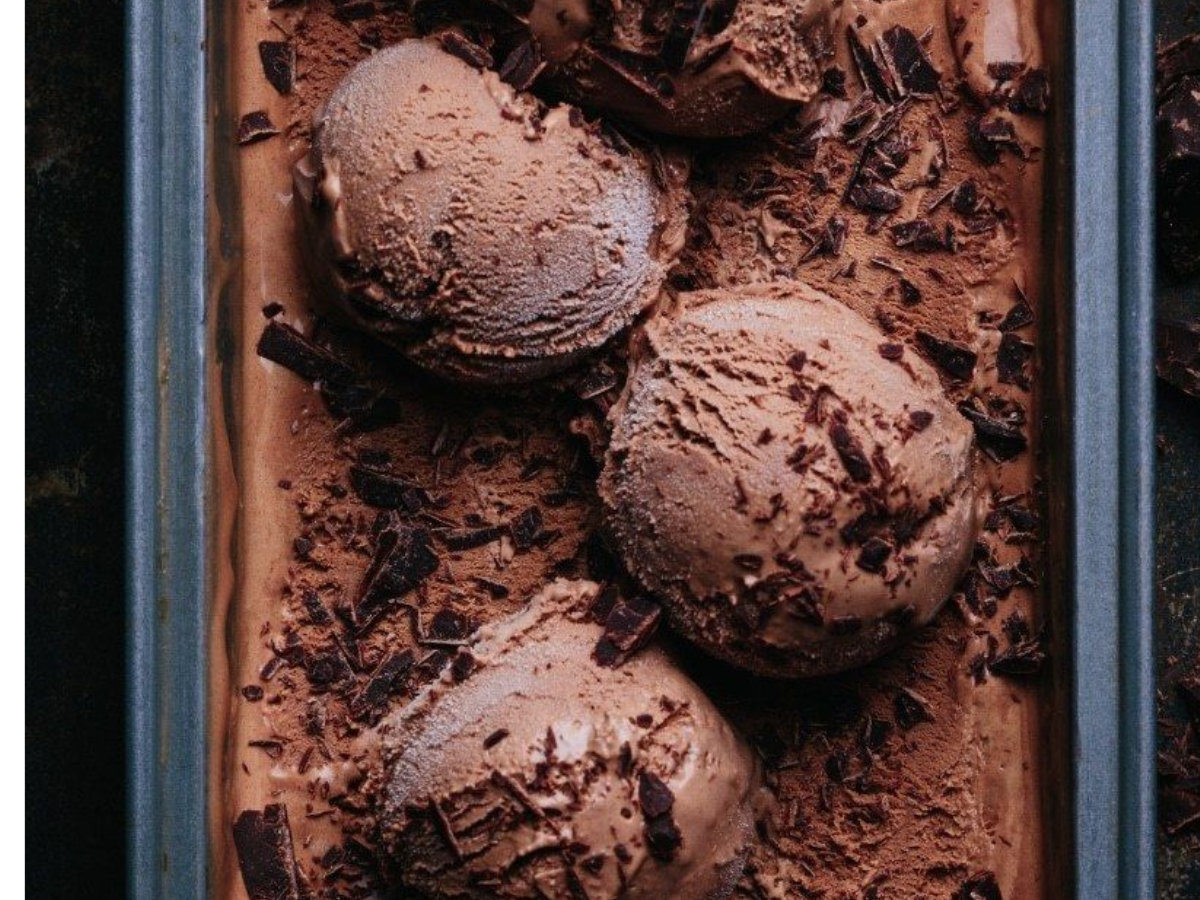 Heat the milk and sugar - Photo Gallery