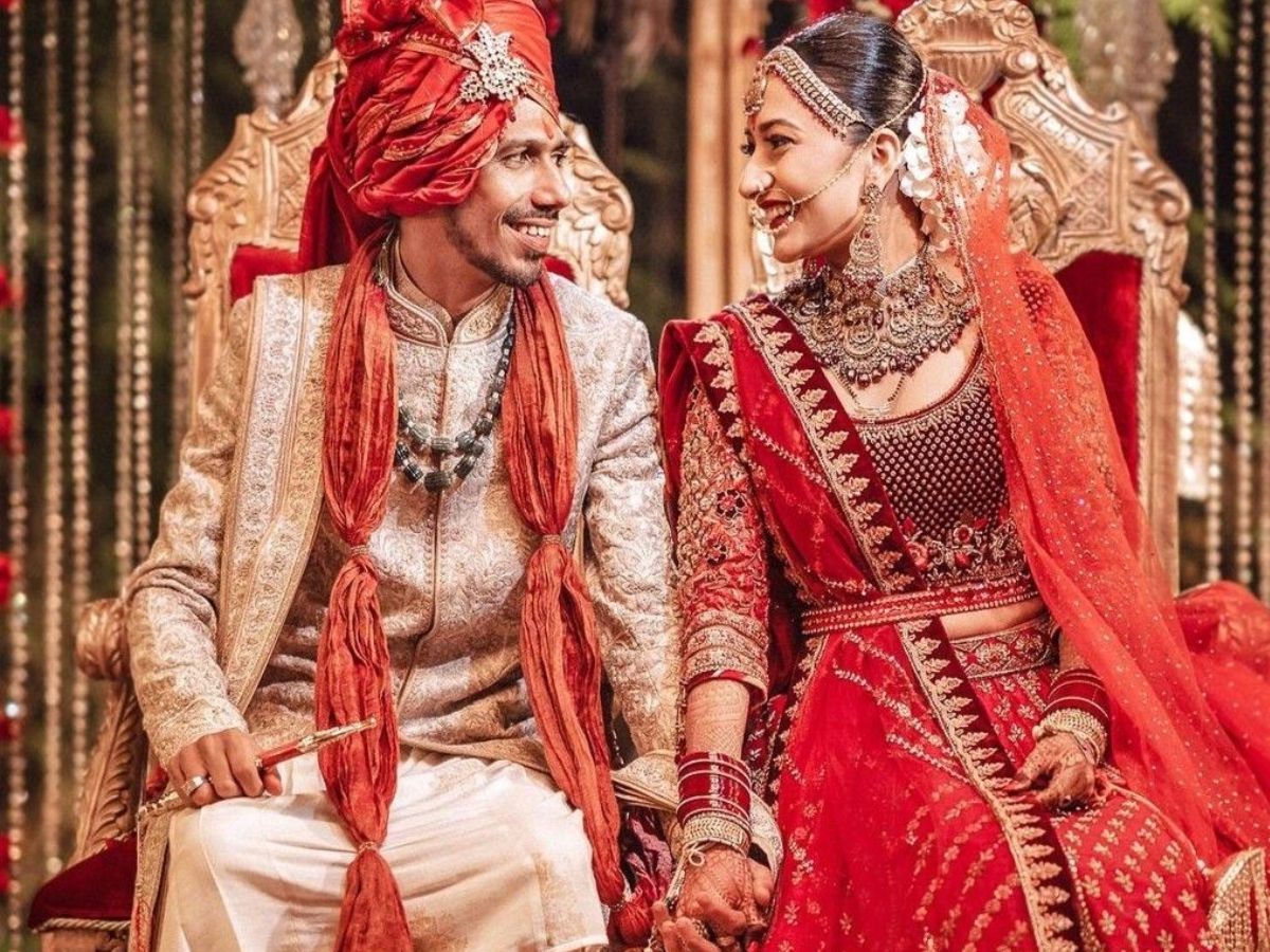 Yuzvendra और Dhanashree की जोड़ी थी शानदार, अब बनकर रह गयी कहानी। देखें कपल की कुछ खूबसूरत फोटोज ! - Photo Gallery