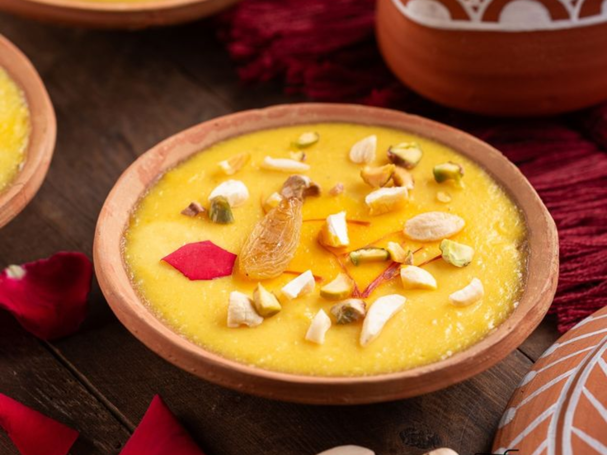 Rakshabandhan special 2025 : घेवर से काजू कतली तक, मिठाइयों की शाही रेसिपी - Photo Gallery