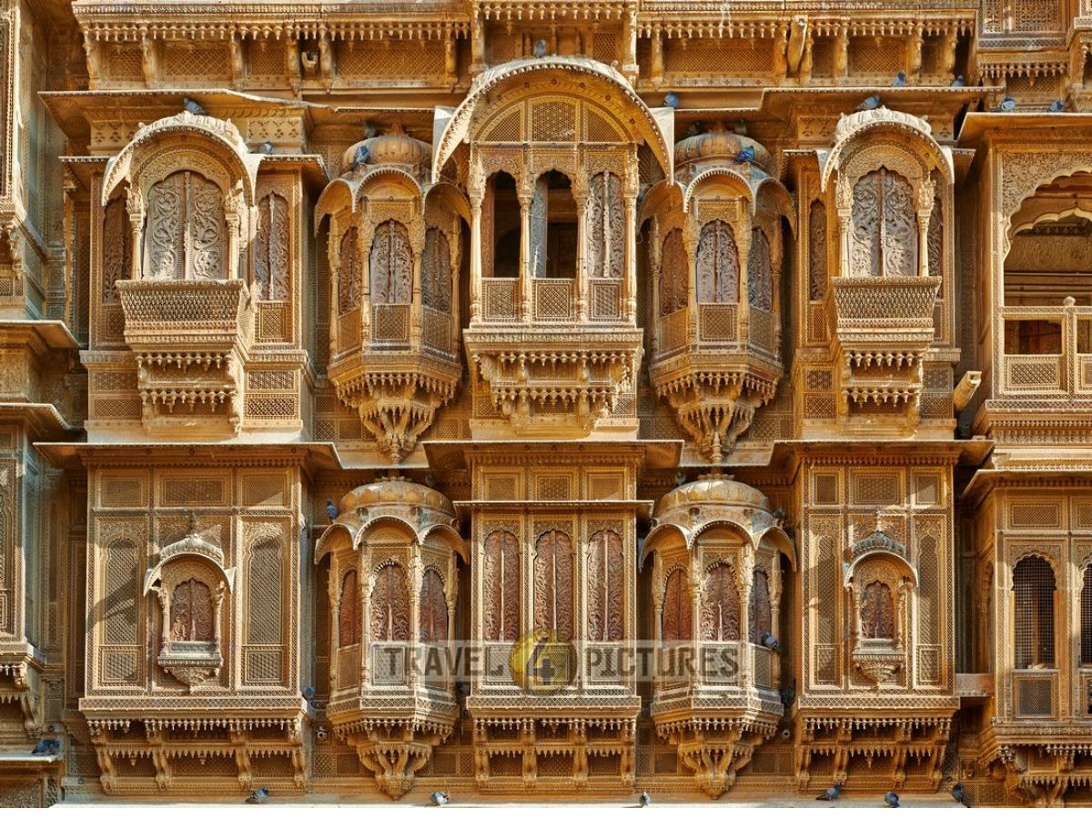 Bagor Ki Haveli - Photo Gallery