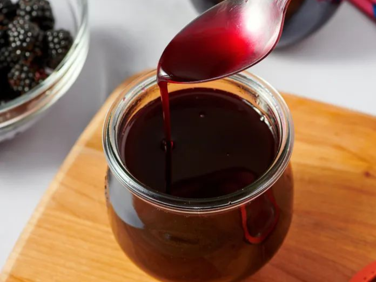 अगर आपके भी पार्लर जाकर हो गए हैं पैसे खत्म, तो आप भी ट्राई करे नेचुरल हेयर डाई टिप्स - Photo Gallery