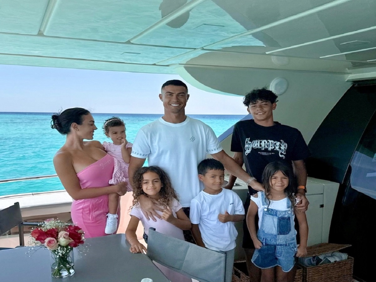 Cristiano Ronaldo and Georgina Rodriguez chidrens - Photo Gallery