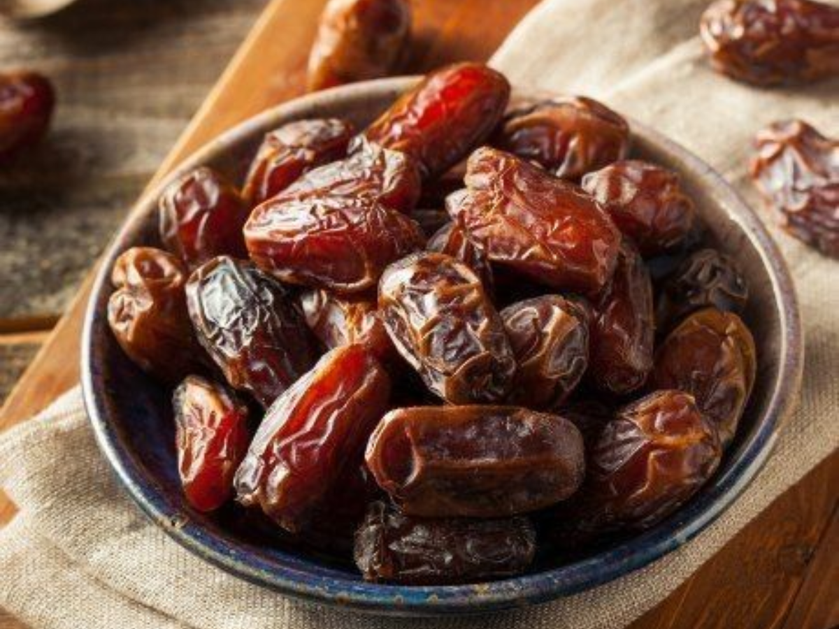 Dates - Photo Gallery