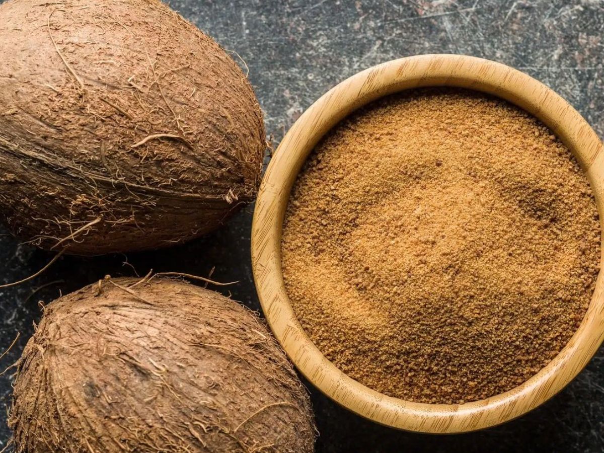 Coconut sugar vs jaggery: PCOS वाली महिलाओं के लिए कौन सा मीठा है सही ऑप्शन - Photo Gallery