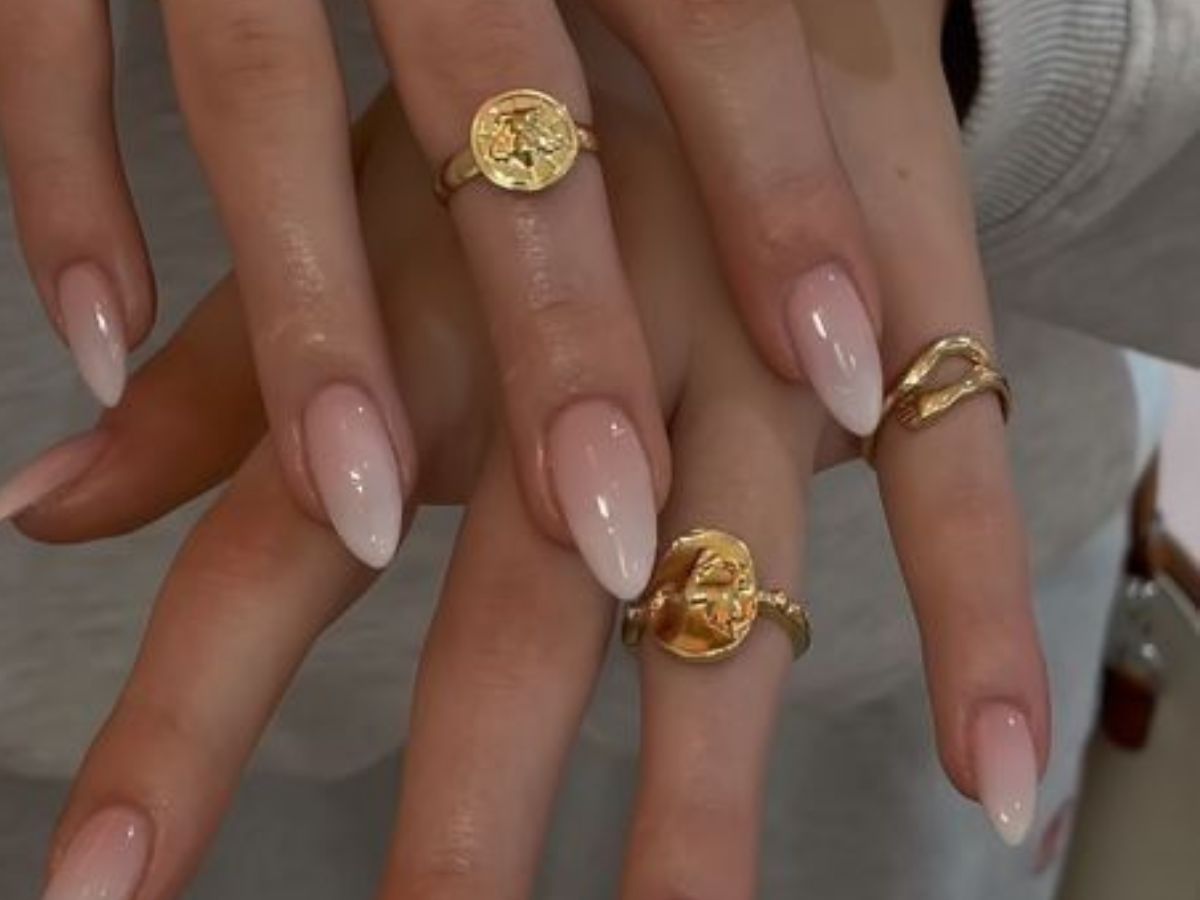 Give your nails some rest - Photo Gallery