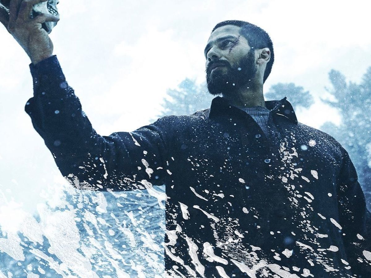 Article 370: ऐसी बॉलीवुड फिल्में जिसमें दिखाया है kashmir का सच्च, देख आपकी भी रूह उठेगी कांप और रह जायेंगे दंग - Photo Gallery