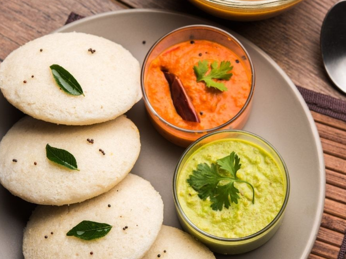 Idli with Sambar - Photo Gallery