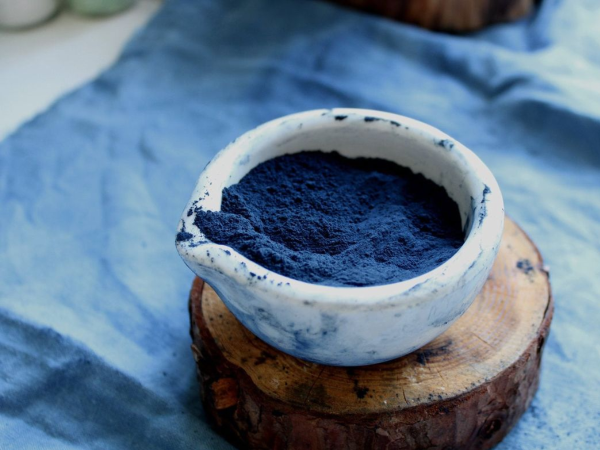 अगर आपके भी पार्लर जाकर हो गए हैं पैसे खत्म, तो आप भी ट्राई करे नेचुरल हेयर डाई टिप्स - Photo Gallery