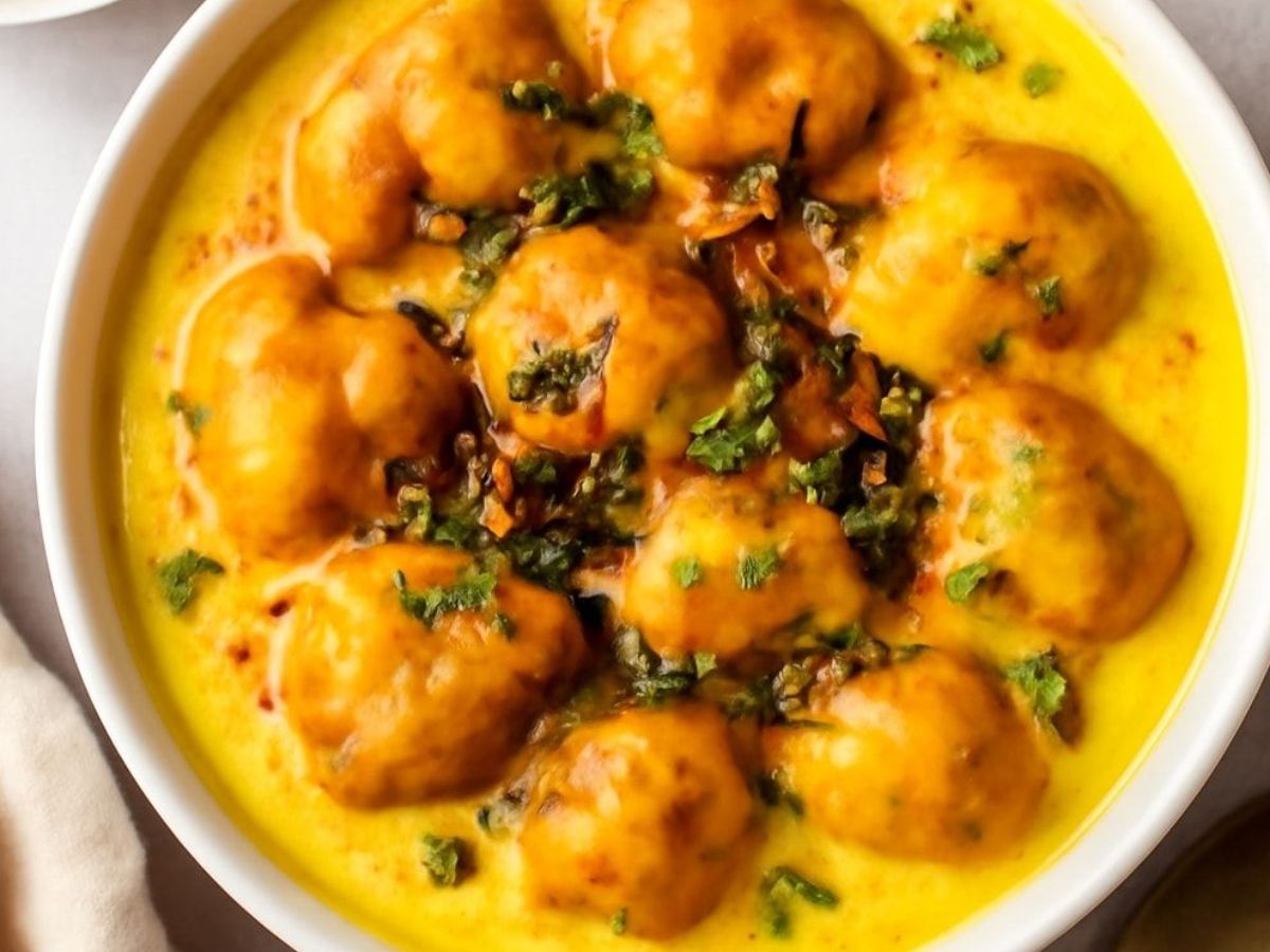 Kadhi Recipe: कढ़ी फटने से बचाने का सीक्रेट तरीका, जिससे हर बार बनेगी स्वादिष्ट और परफेक्ट - Photo Gallery