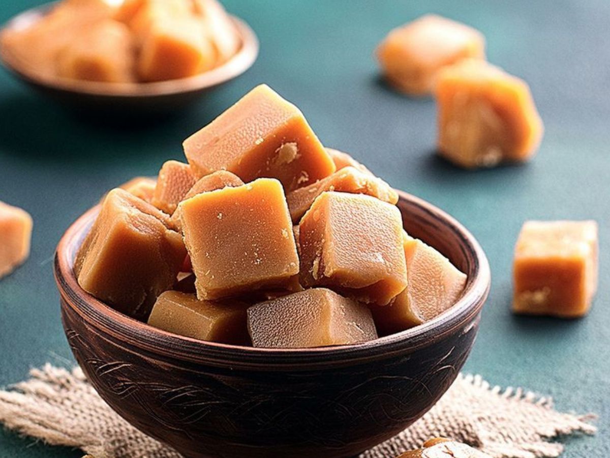 Coconut sugar vs jaggery: PCOS वाली महिलाओं के लिए कौन सा मीठा है सही ऑप्शन - Photo Gallery